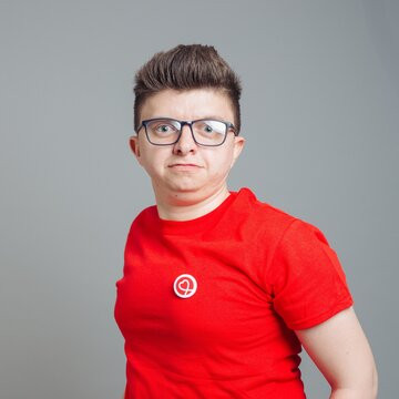 Muhamed Mahmić>